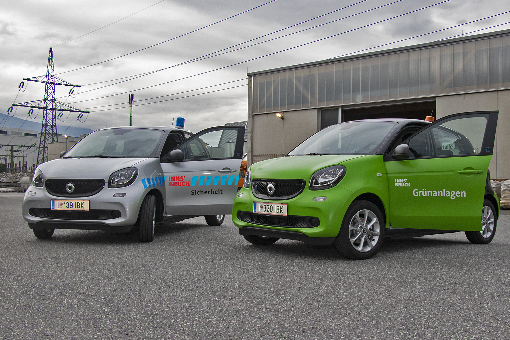 Die neuen Elektroautos stehen für Einsatzfahrten der MÜG sowie für innerstädtische Erledigungen des Grünanlagenamtes zur Verfügung.