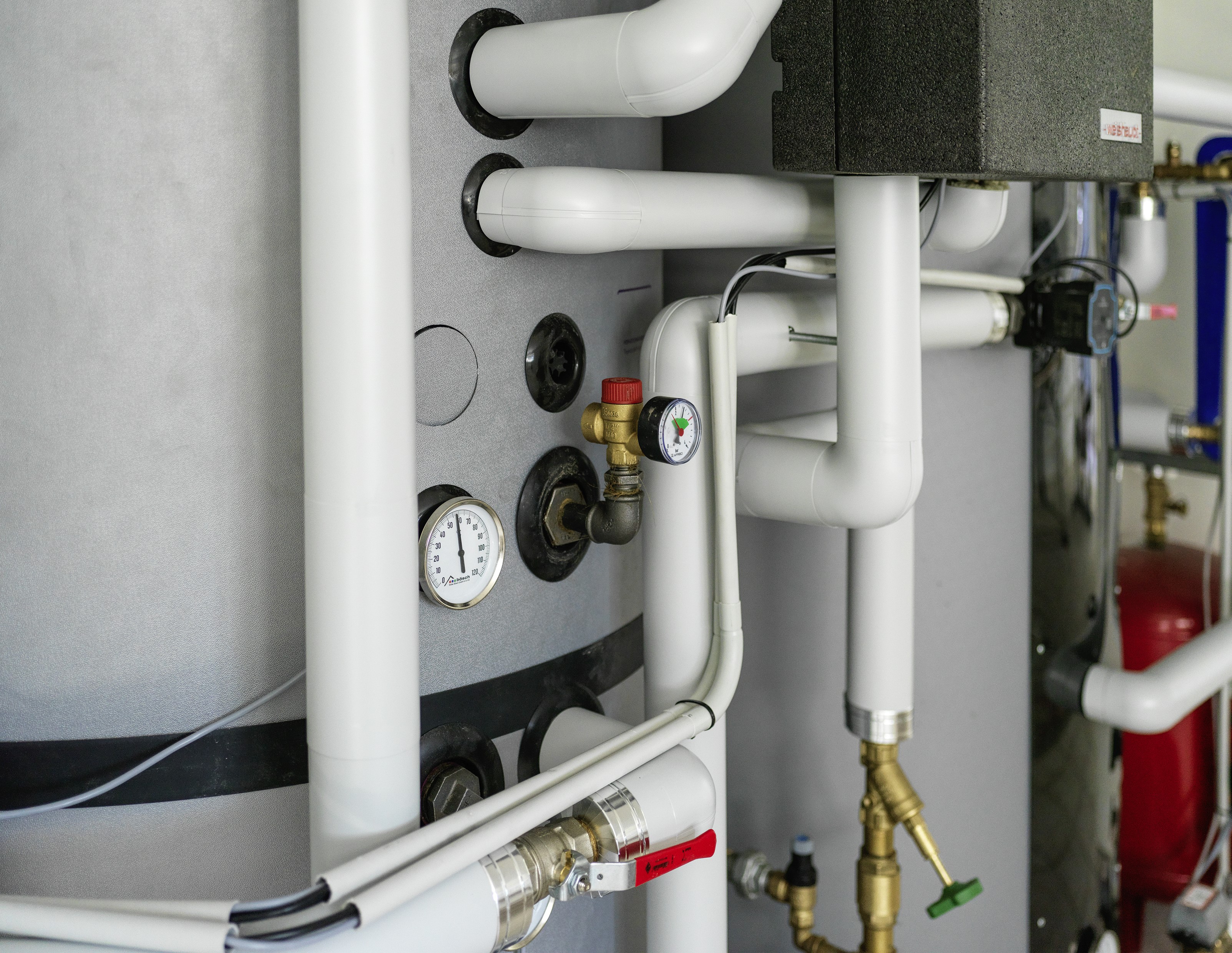 Richtig und sparsam heizen: Die Stadt Innsbruck und Energie Tirol unterstützen Innsbrucker BürgerInnen und vergeben 15 Heizungs-Checks.