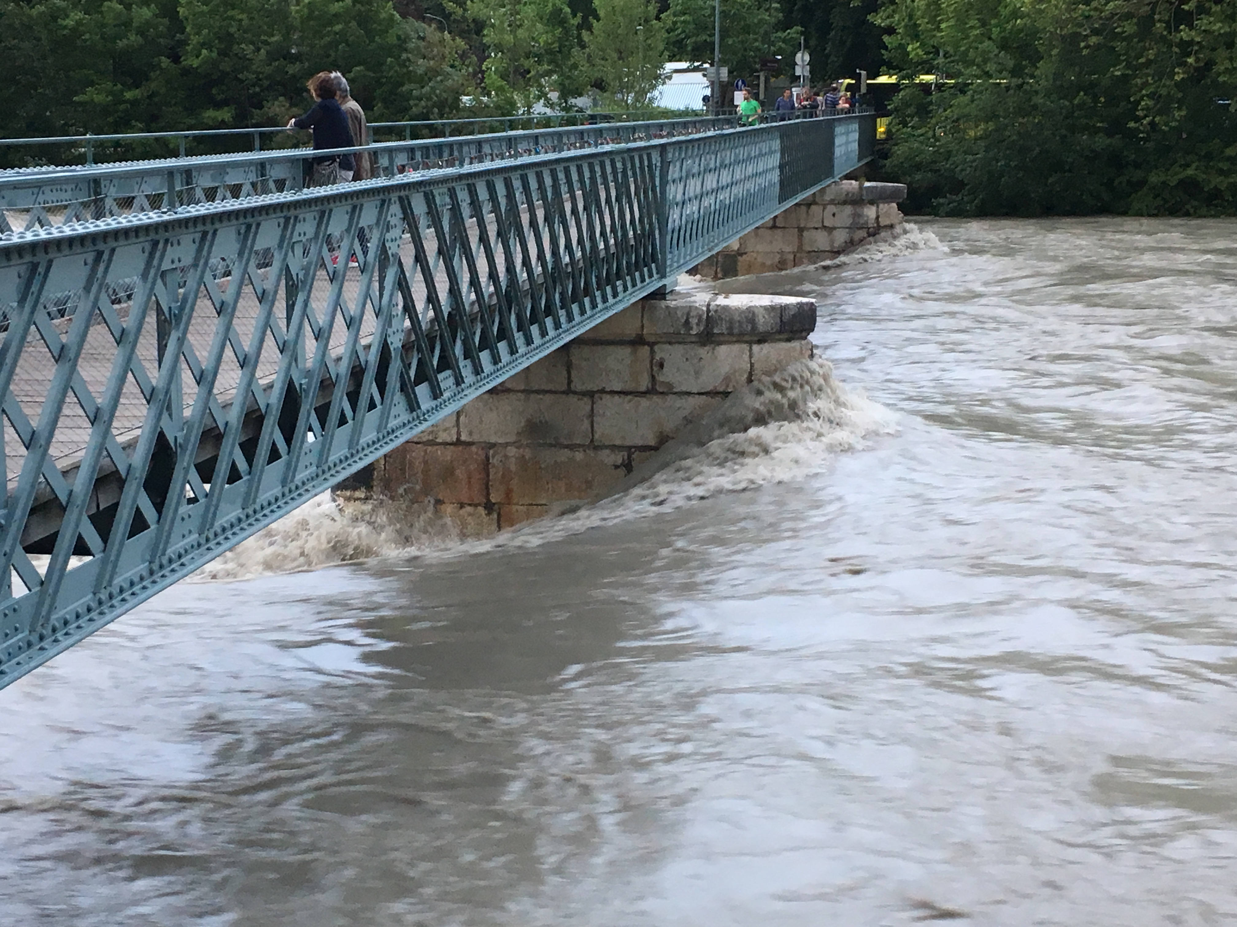 In Krisen- und Katastrophenfällen ist auf die Gemeindeeinsatzleitung Verlass – so auch beim Hochwasser im Sommer 2019.