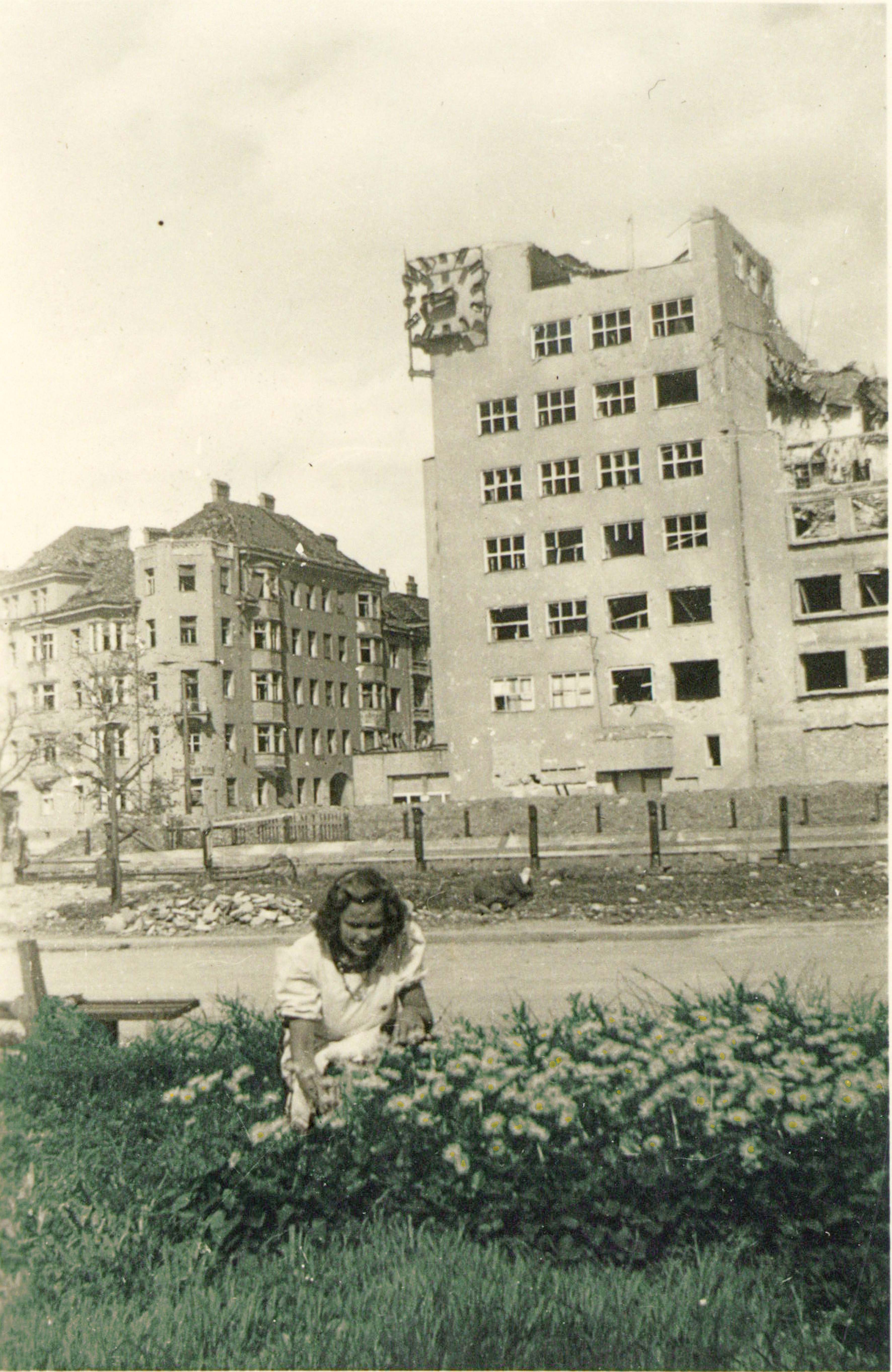 "Innsbruck erinnert 1945" thematisiert das Leben im Zweiten Weltkrieg und die unmittelbare Nachkriegszeit in Innsbruck.