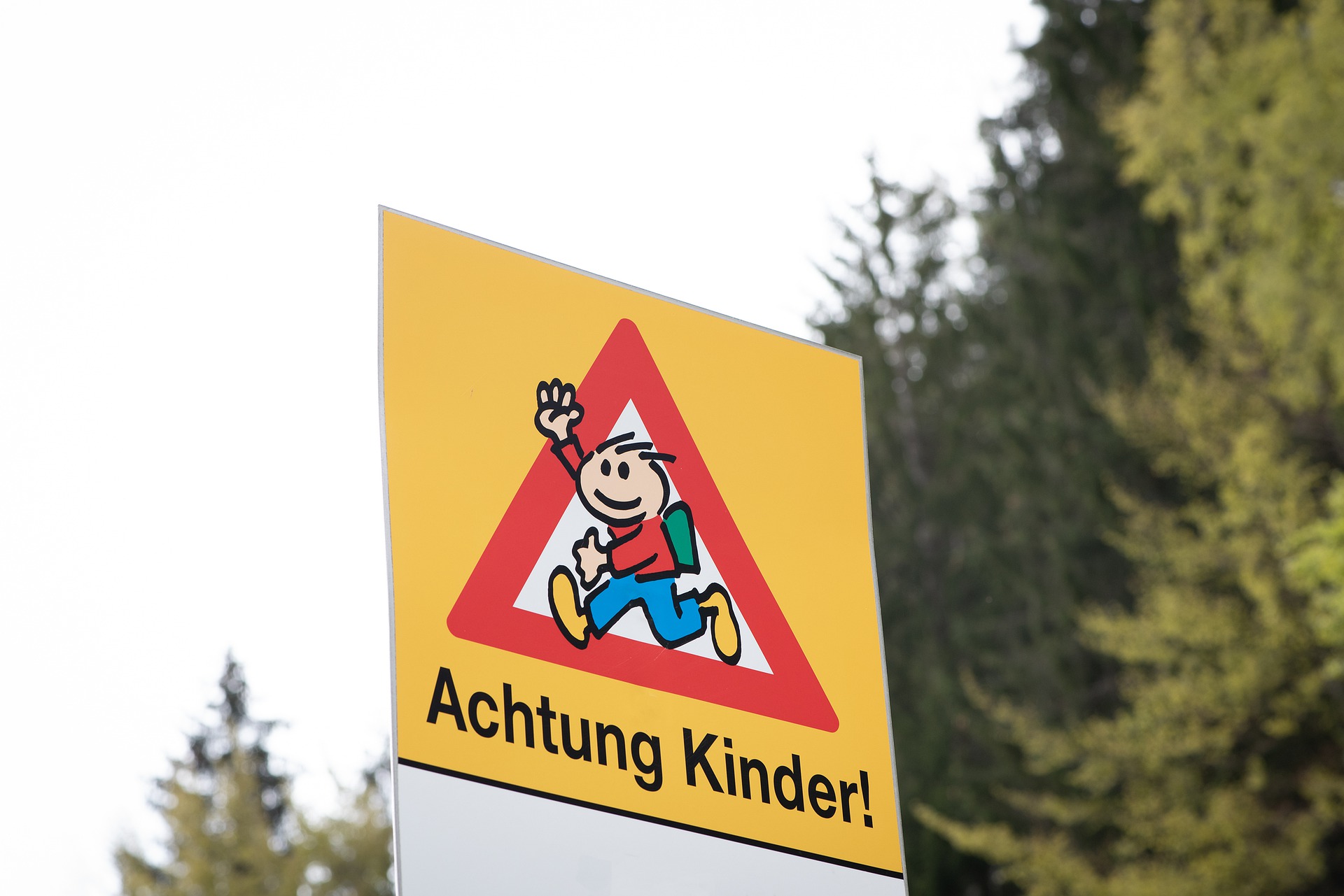 Mit verstärkten Geschwindigkeitskontrollen soll die Verkehrssicherheit besonders für Kinder wesentlich verbessert werden.