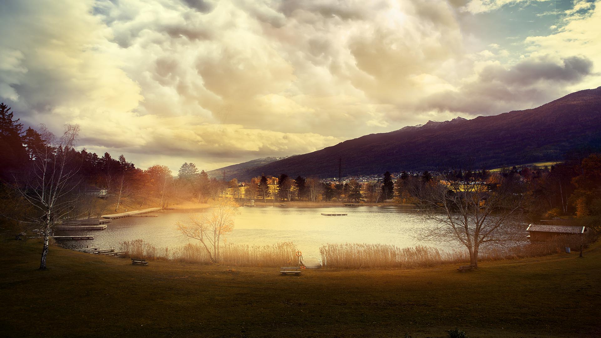 Nicht nur als Badesee, auch als Wanderziel einen Besuch wert: der Lansersee.