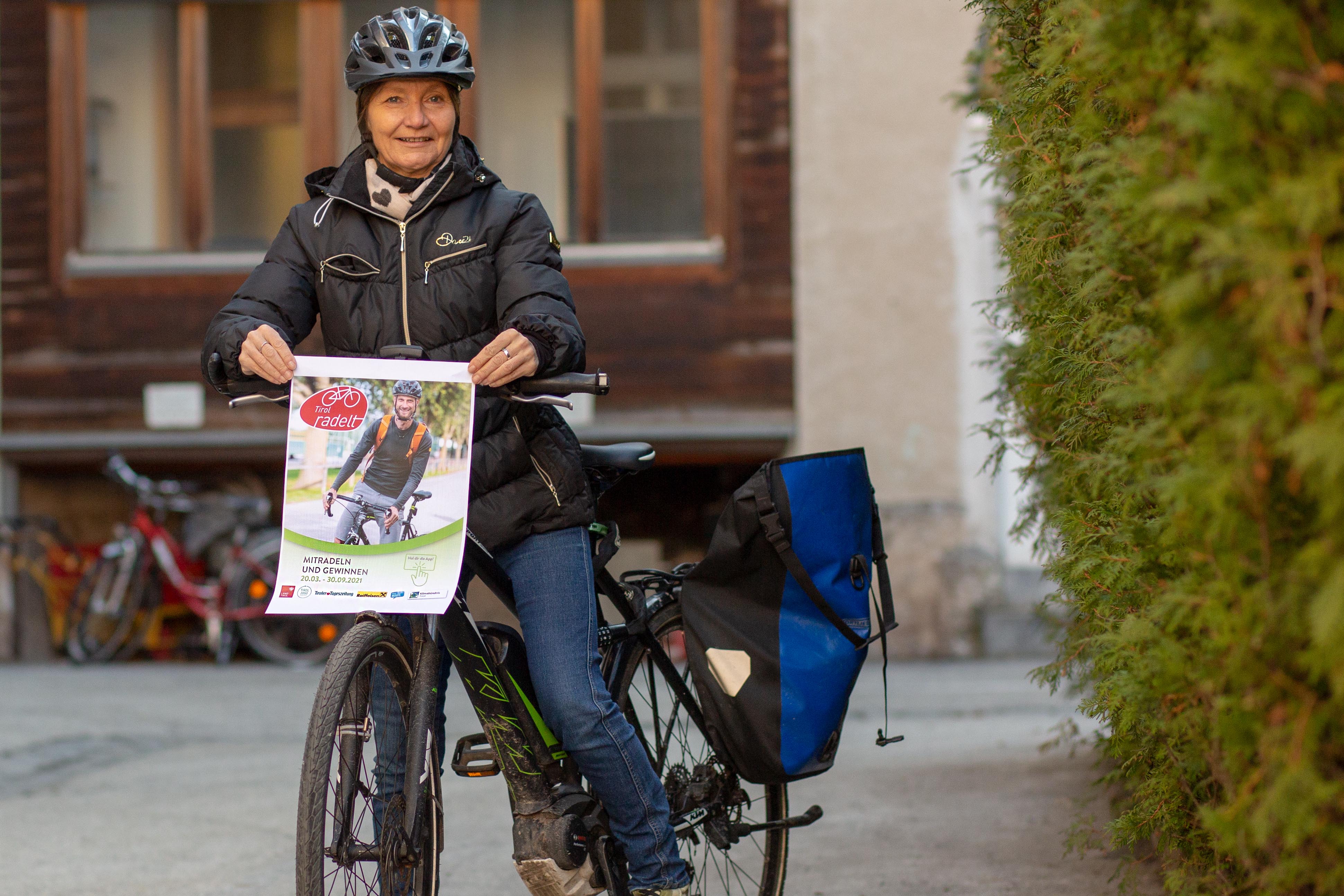 Mobilitätsstadträtin Uschi Schwarzl hofft auf zahlreich geradelte Kilometer und freut sich über eine rege Teilnahme.
