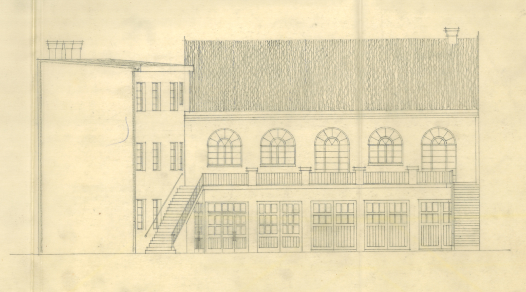 Die Fassadenzeichnung aus den Bauplänen der Fa. Huter & Söhne zeigt das Stöcklgebäude im Hof des Rettungsheimes. Während sich im Erdgeschoss Rettungsgaragen befanden, war der erste Stock als Saal ausgeführt, in dem die „Kammerlichtspiele“ am 1.3.1928 in Betrieb gegangen waren. 1938 wurde das Kino im Rahmen eines umfassenden Umbaus ins Erdgeschoss verlegt. Es bestand – seit den 1990er-Jahren unter der Marke „Cineplexx“ – bis zum Jahre 2000. In den Räumlichkeiten befindet sich heute das „Audioversum“.