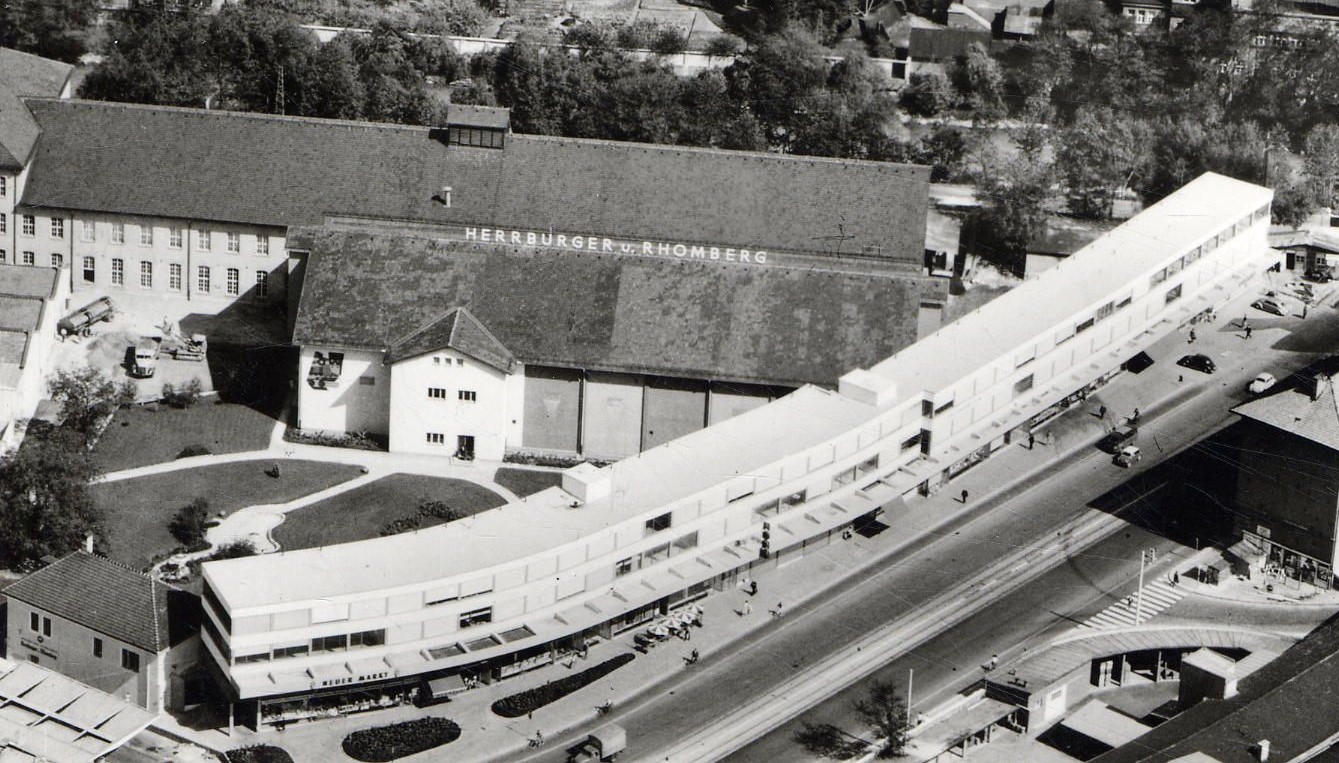 Die Textilfabrik Herrburger und Rhomberg am heutigen Sillpark-Areal war der frühere Arbeitsplatz von Johanna Müller.