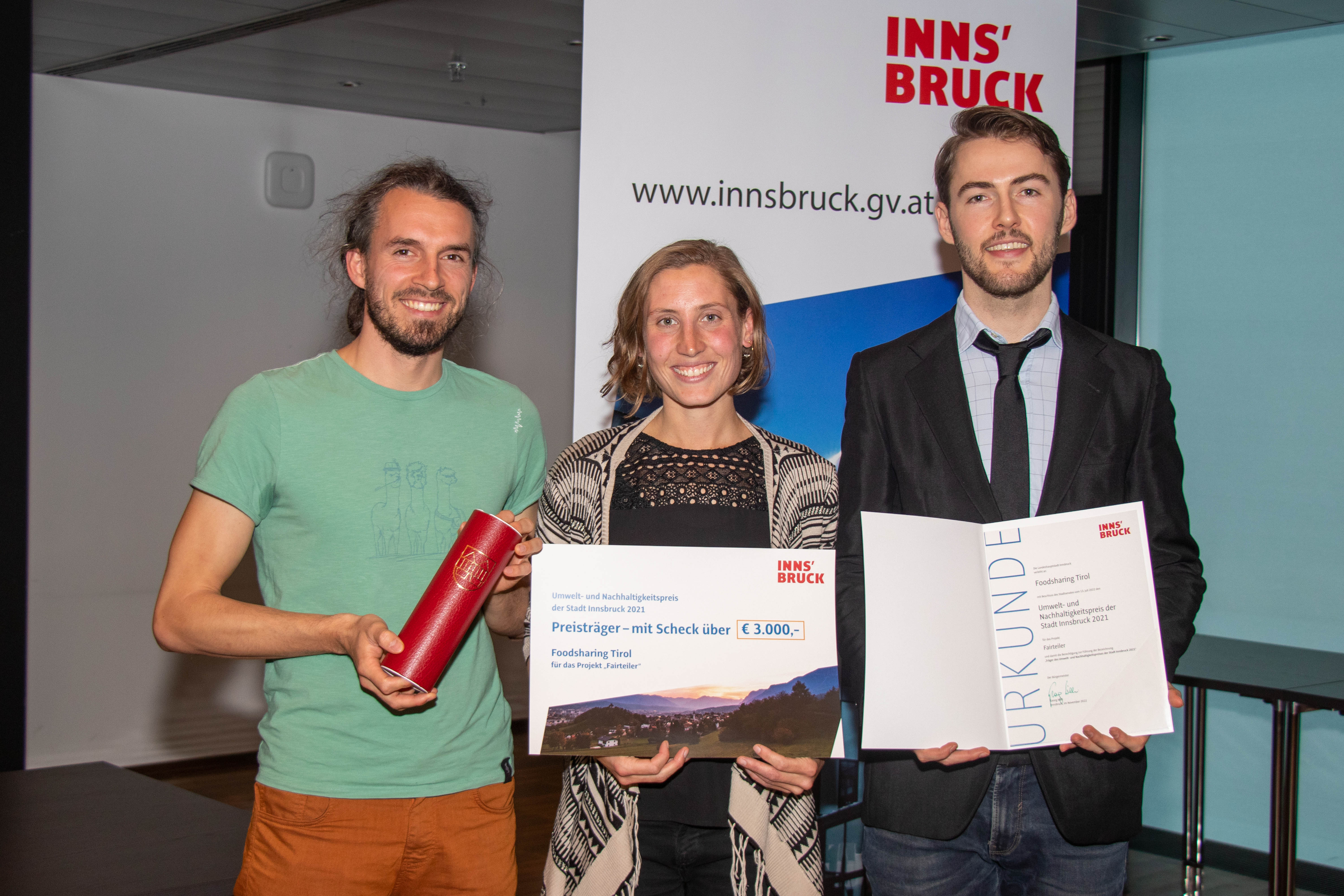 1. Preis: Projekt Fairteiler - Foodsharing Tirol