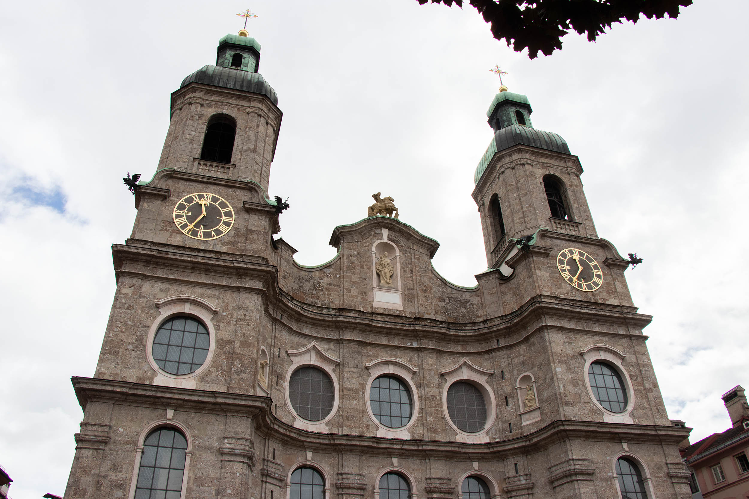 Vom Nordturm des Doms zu St. Jakob erklingen von 6. bis 8. Dezember wieder das Friedensglockenspiel.