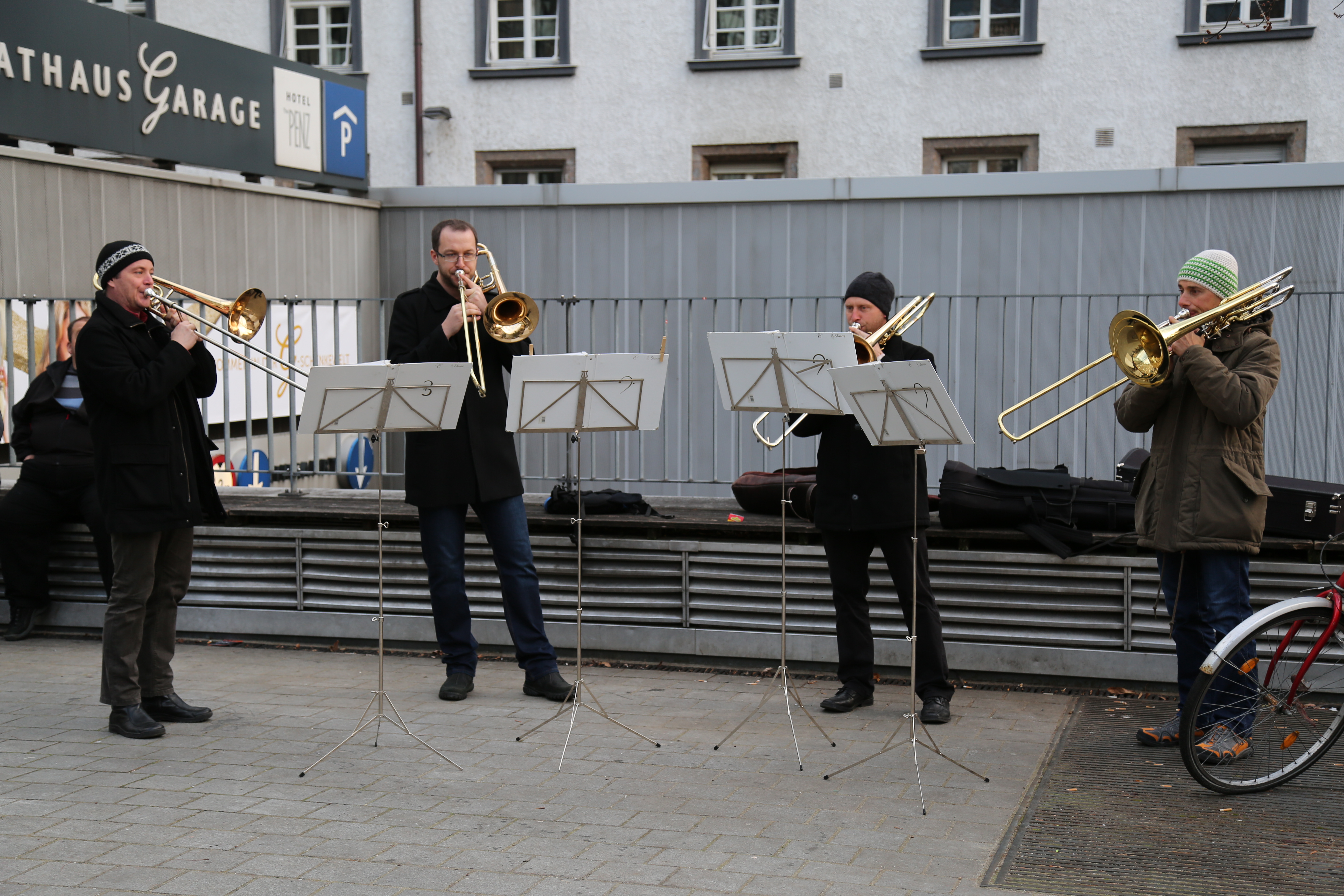 Das Ensemble der Musikschule Innsbruck umrahmte die Eröffnung der Jaufenthaler Krippe mit adventlichen Klängen.