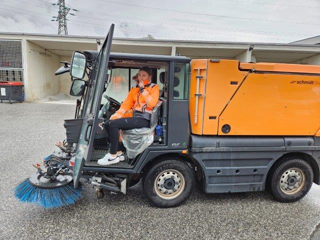 Auch die Kleinfahrzeuge des Straßenbetriebs waren am Girls' Day im Einsatz.