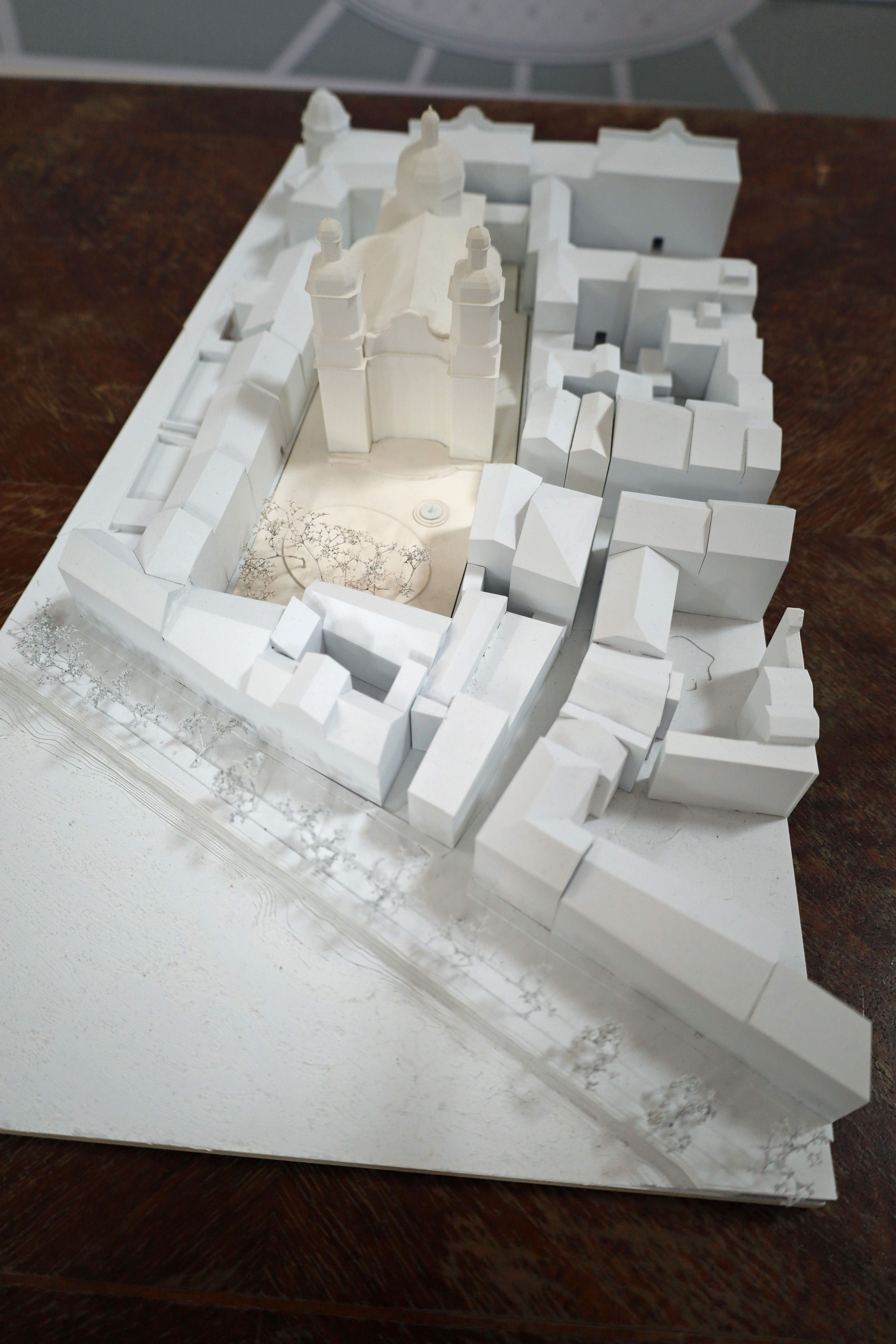 Der Vorentwurf des Siegerprojektes im Modell.