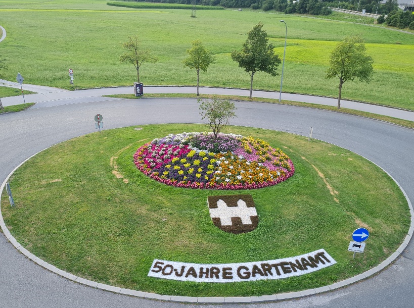 Im Stadtgebiet nicht zu übersehen: Das städtische Amt für Grünanlagen sorgt seit 50 Jahren für ein blühendes Innsbruck.