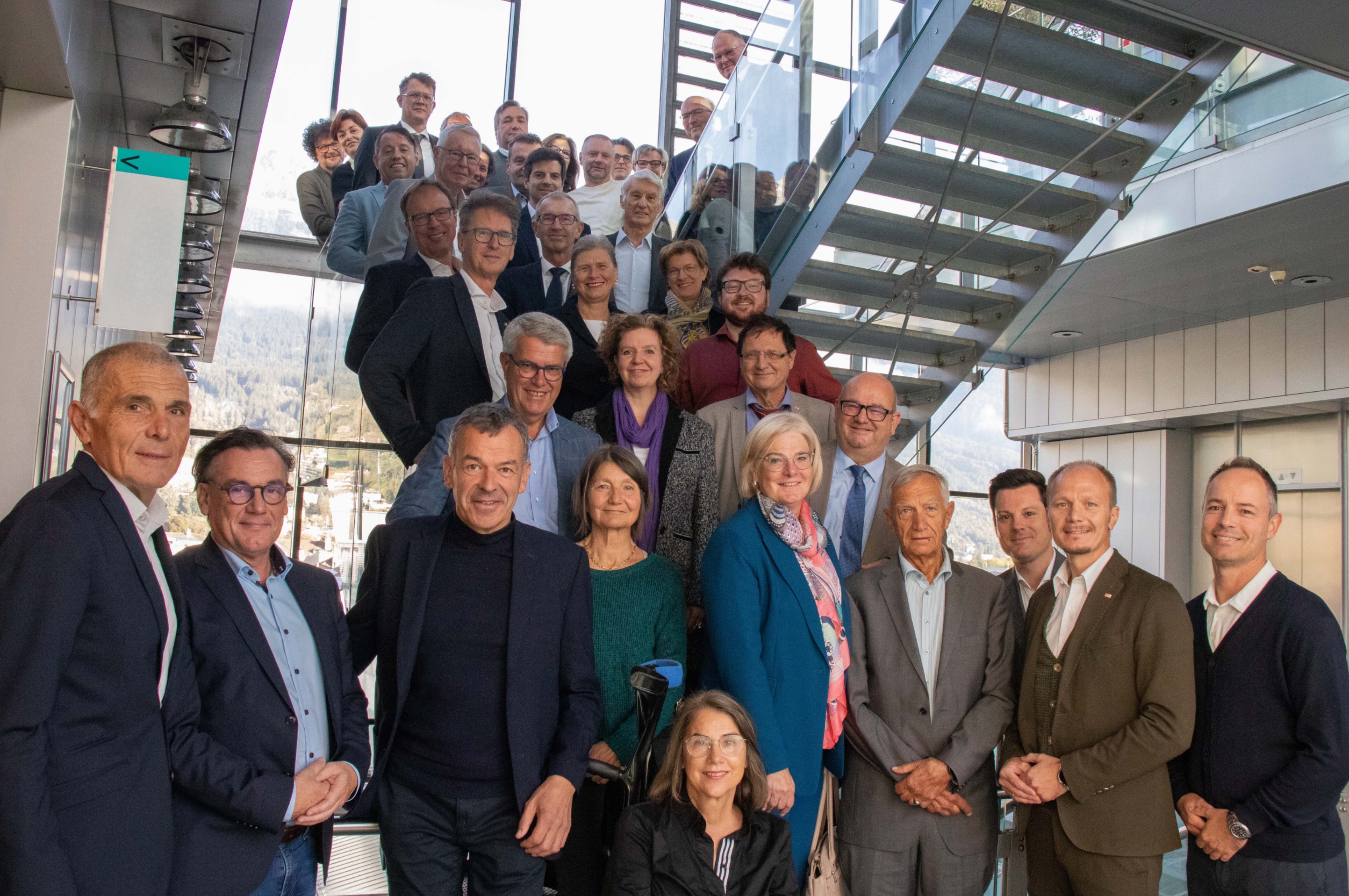 Innsbrucks Beteiligungen wollen zukünftig einen gemeinsamen Weg gehen. Gemeinsam mit VertreterInnen der Politik wurde beim Beteiligungstag über Synergien diskutiert.