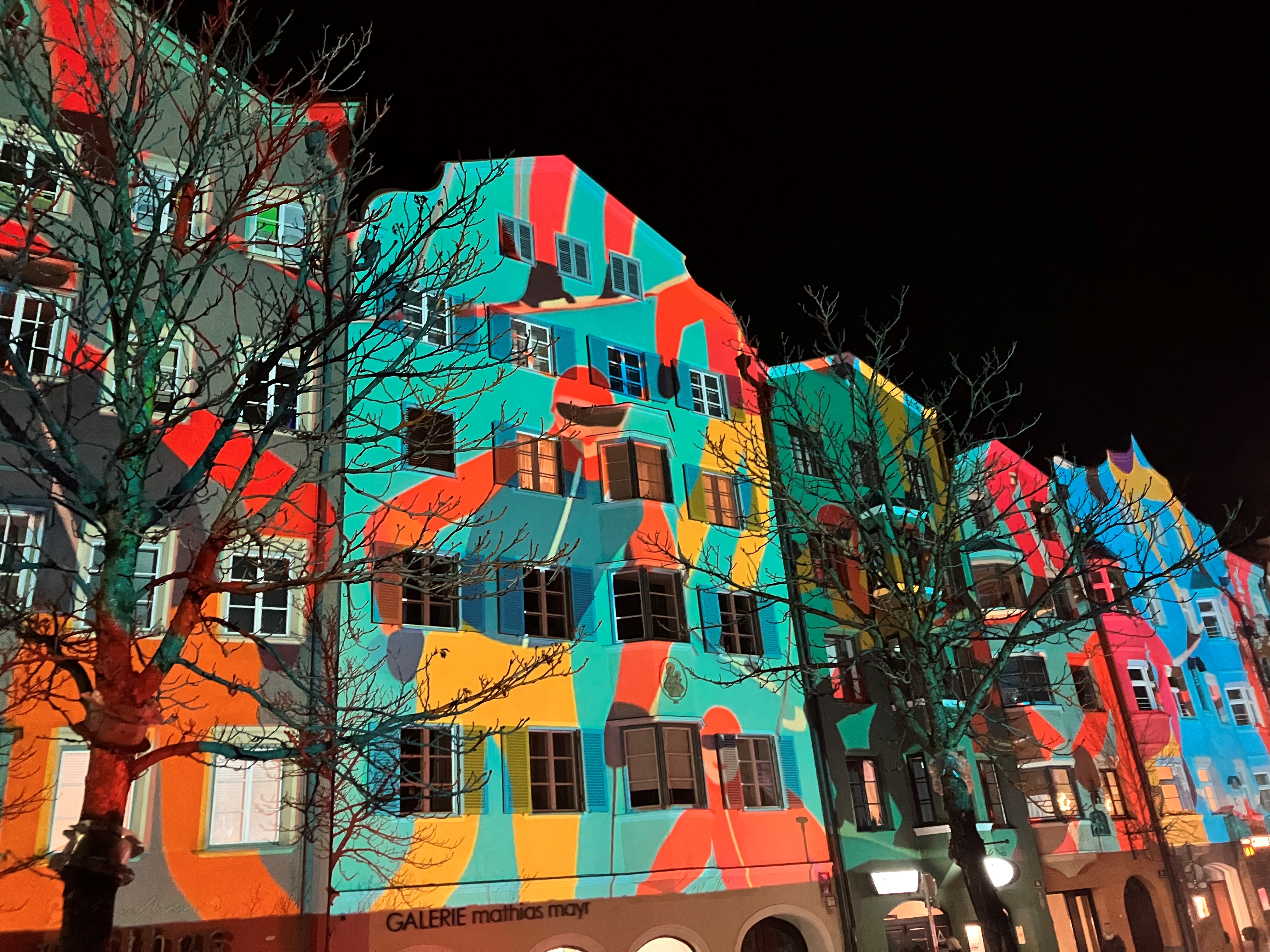 Während und nach den Silvesterfeierlichkeiten sorgten zahlreiche Stadtmitarbeitende für einen sicheren und sauberen Jahreswechsel in der Landeshauptstadt.