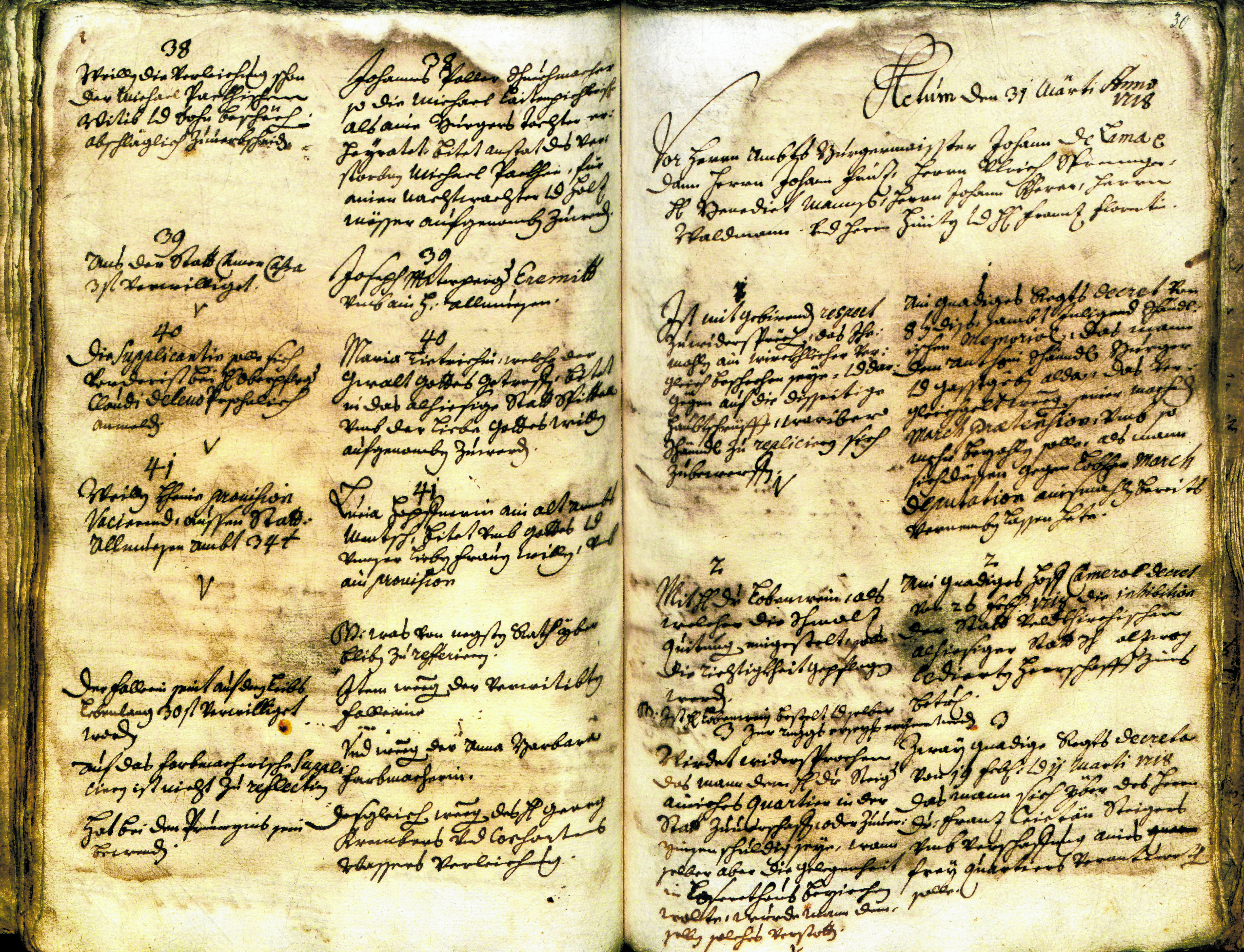 Die Ratsprotokolle der Stadt geben Einblick in die Verwaltung der Stadt. Hier eine Doppelseite aus dem Frühjahr 1718.