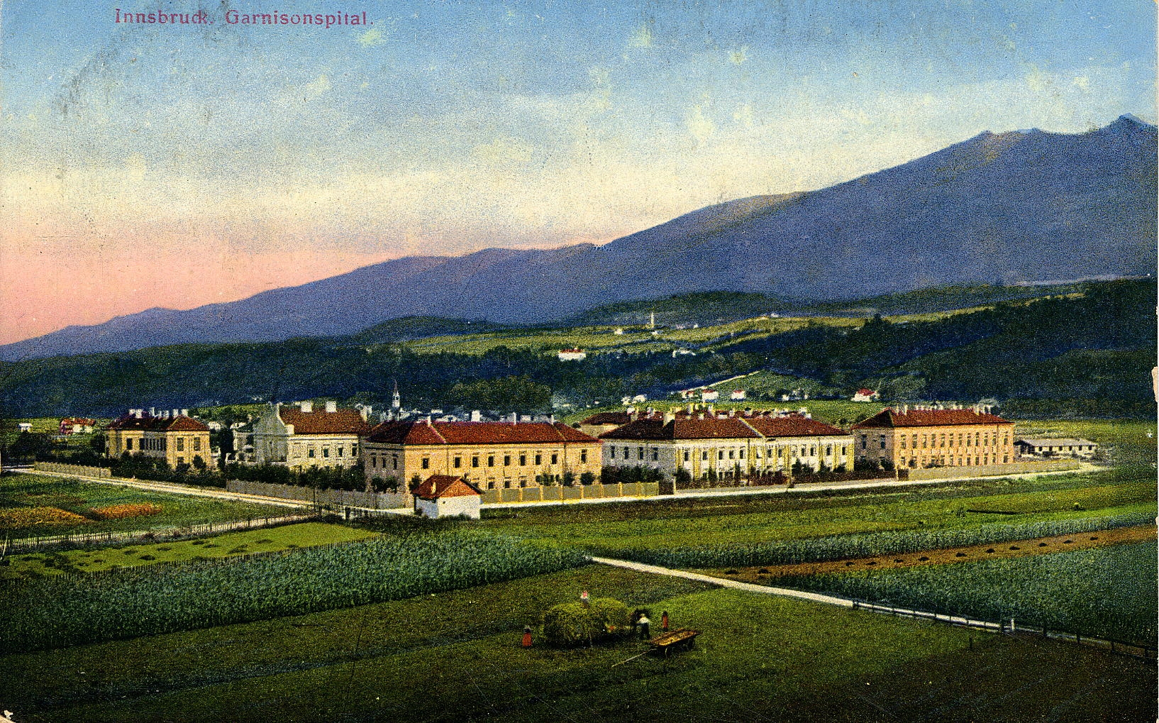 Das 1908 bis 1911 errichtete Garnisonsspital (heute Conradkaserne/Militärspital 2) an der Ecke Dr.-Glatz-Straße/Pacherstraße, 1915.