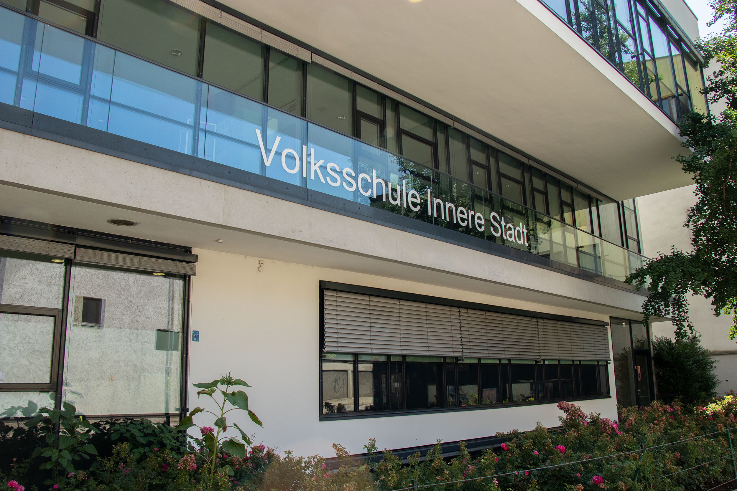 An drei Standorten werden städtische PflichtschülerInnen in den Osterferien betreut.