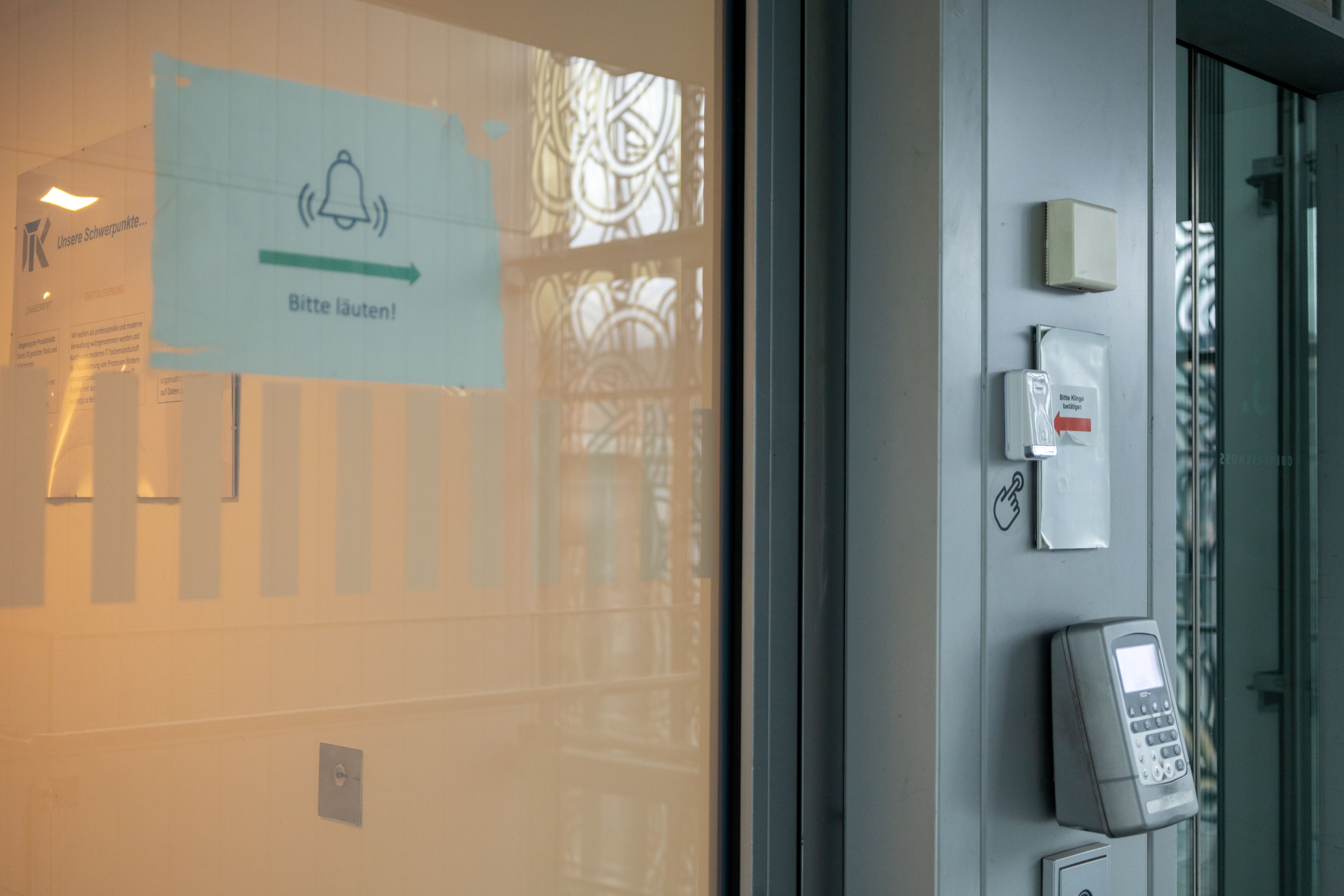 Datenschutz und -sicherheit beginnt mit der Kontrolle, wer Zugang zu Daten hat.