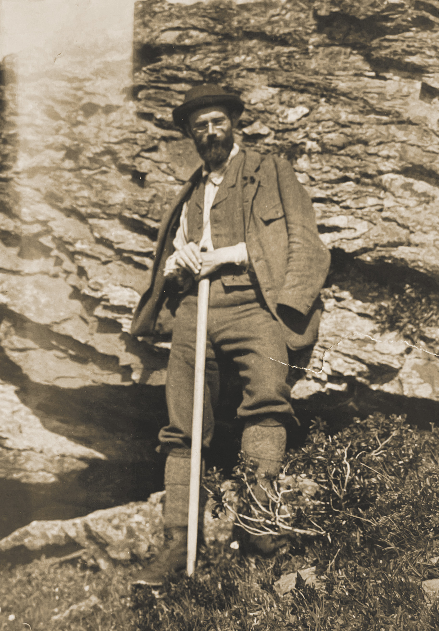 Die zentrale Arbeit von Wilhelm Hammer (1875-1942) war die geologische Erforschung und Neuaufnahme der Tiroler Zentralalpen, von 1924 bis 1935 war er Direktor der Geologischen Bundesanstalt.