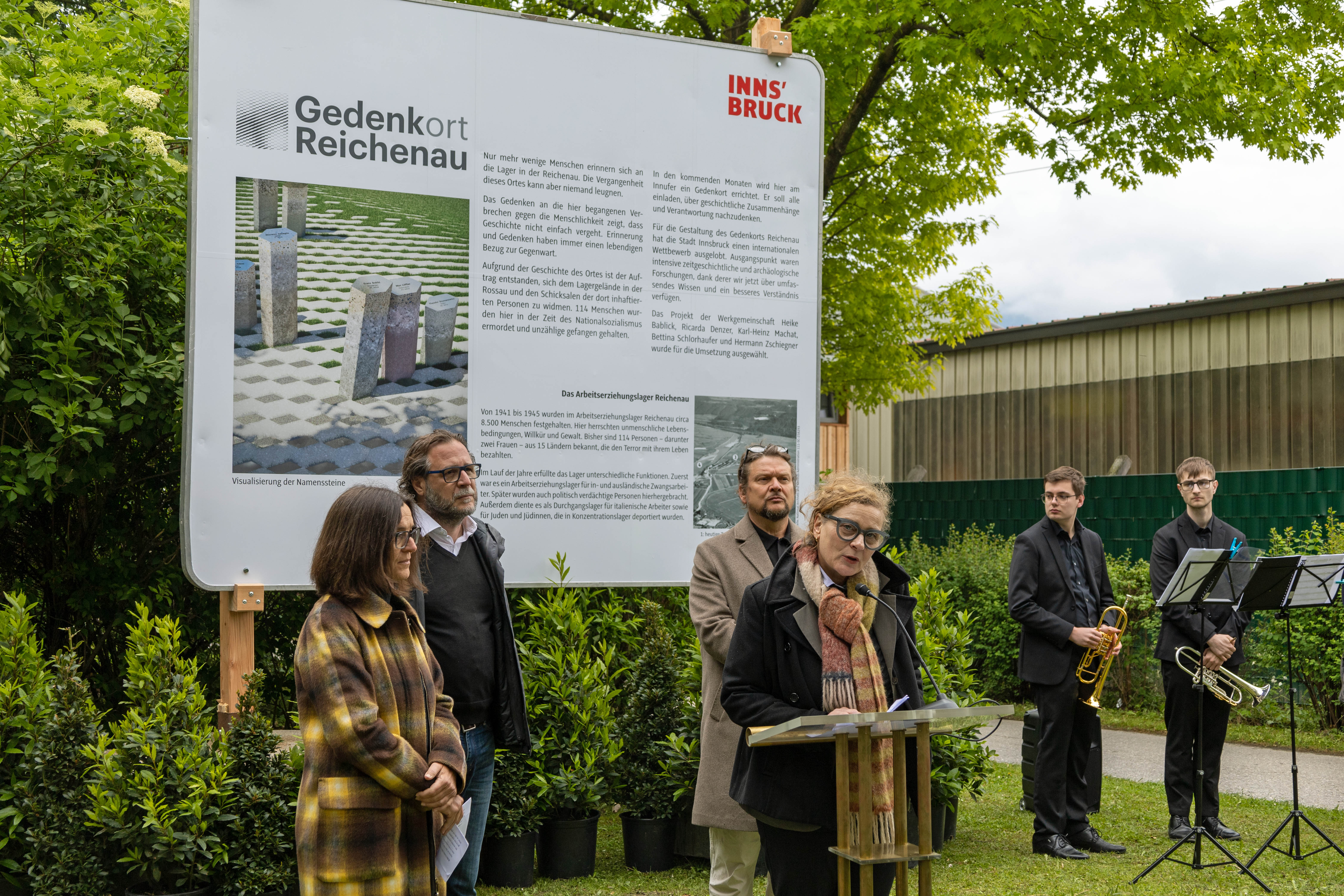 Die Umsetzung erfolgt mit der Werkgemeinschaft Heike Bablick–Ricarda Denzer–Karl-Heinz Machat–Hermann Zschiegner.