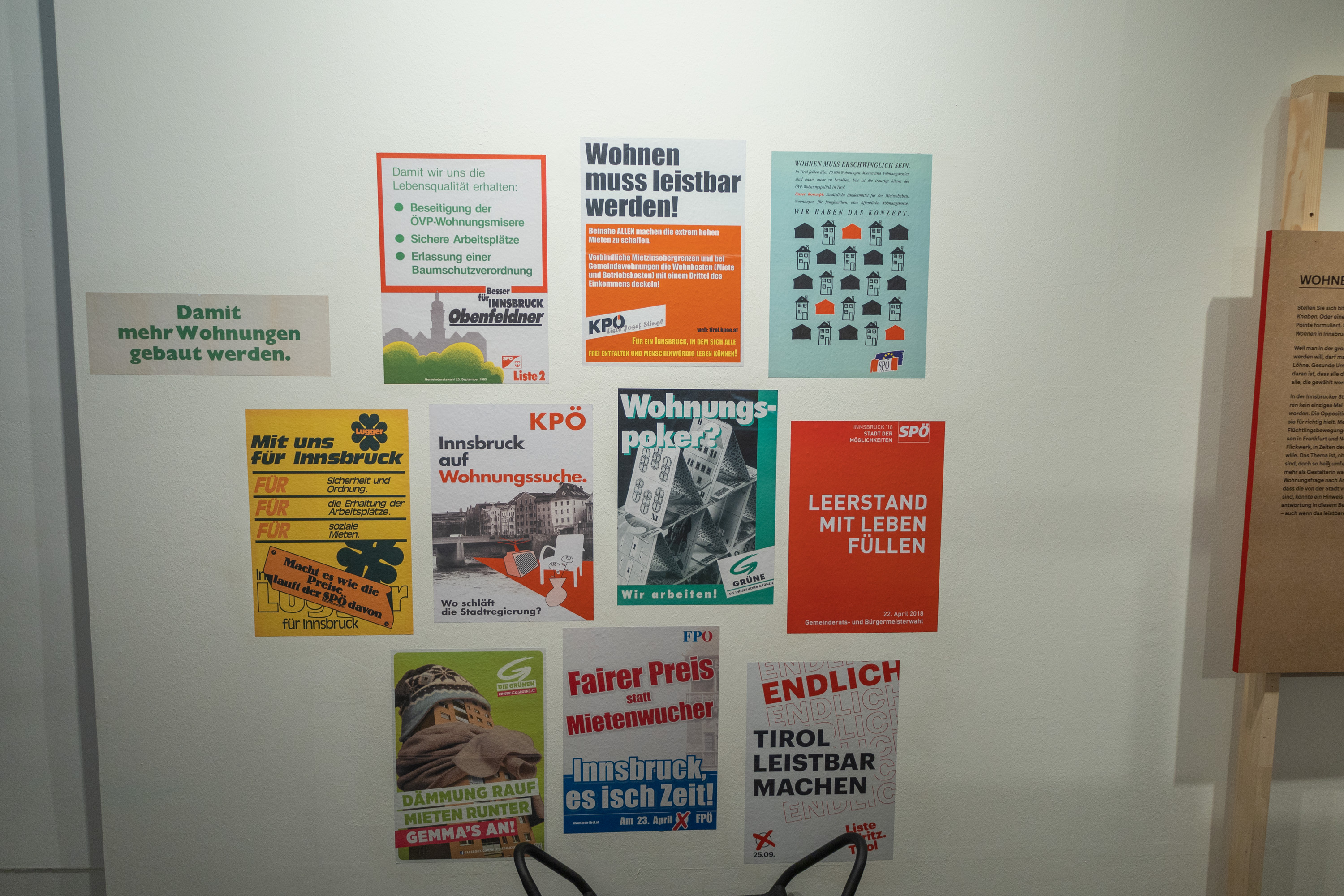 Auch historische Wahlplakate sind Teil der Ausstellung.