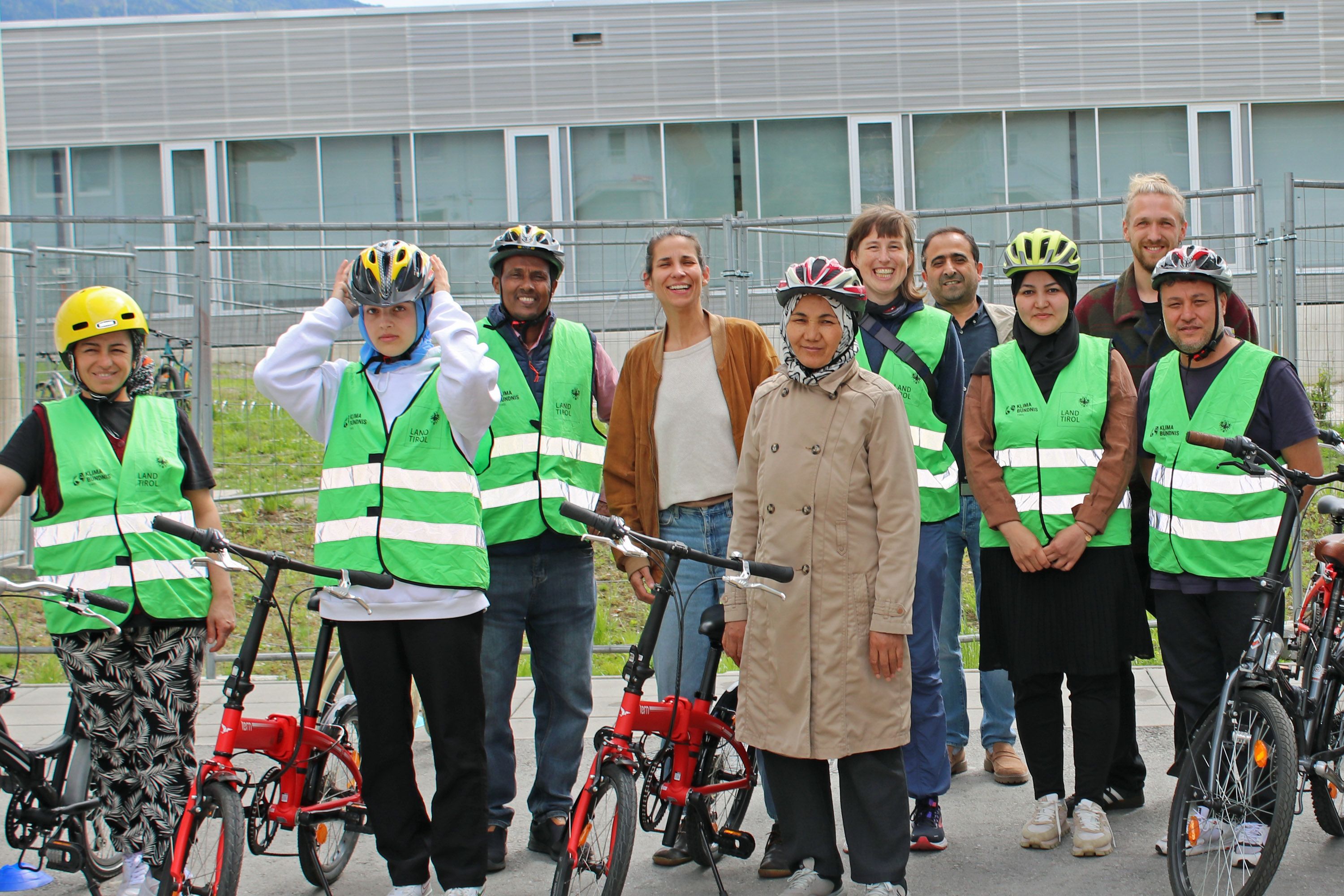 Integrations- und Mobilitätsstadträtin Janine Bex informierte sich vor Ort über die Fortschritte der Teilnehmenden.