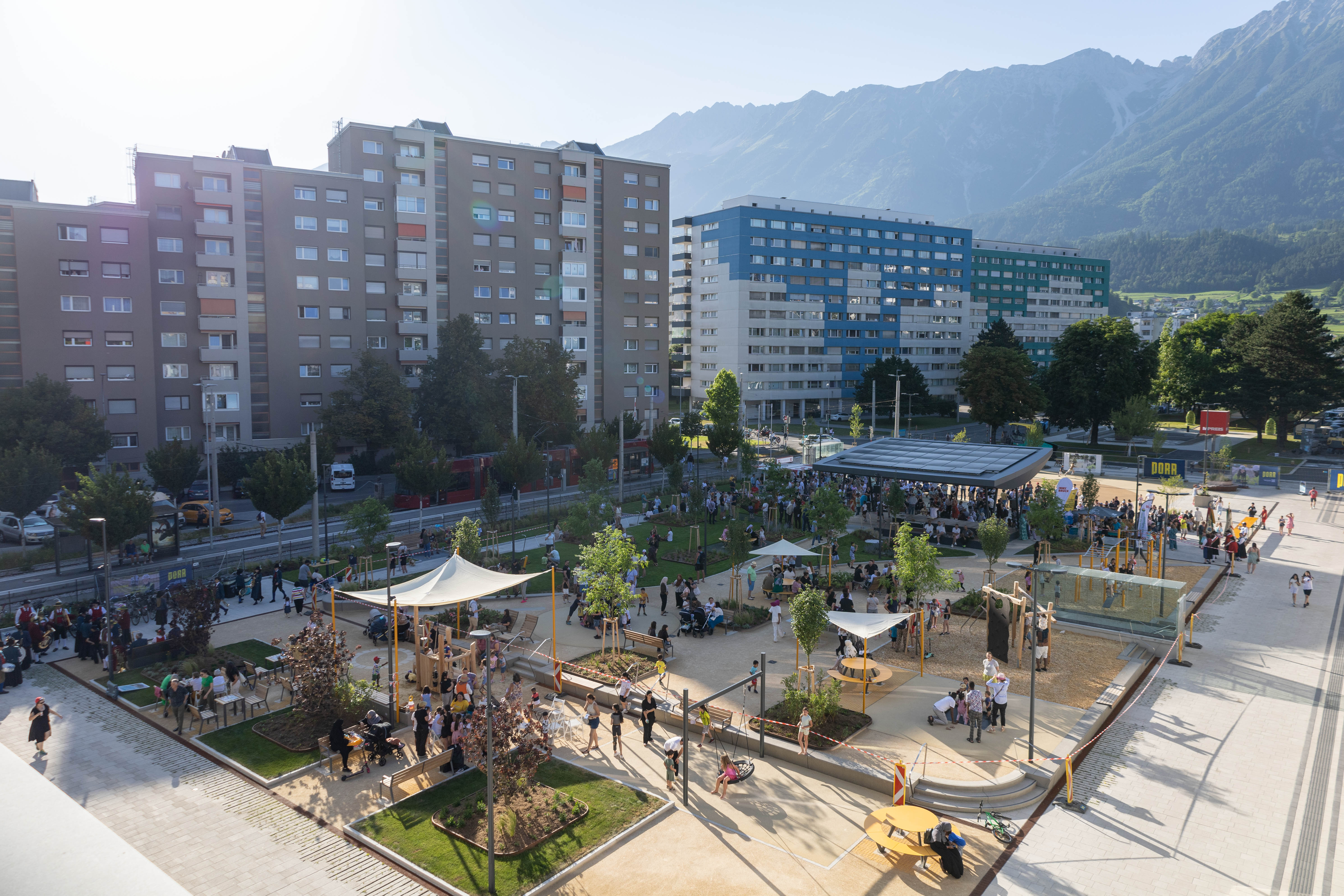 Am 24. Juni wurde der neugestaltete DDr.-Alois-Lugger-Platz feierlich eröffnet.