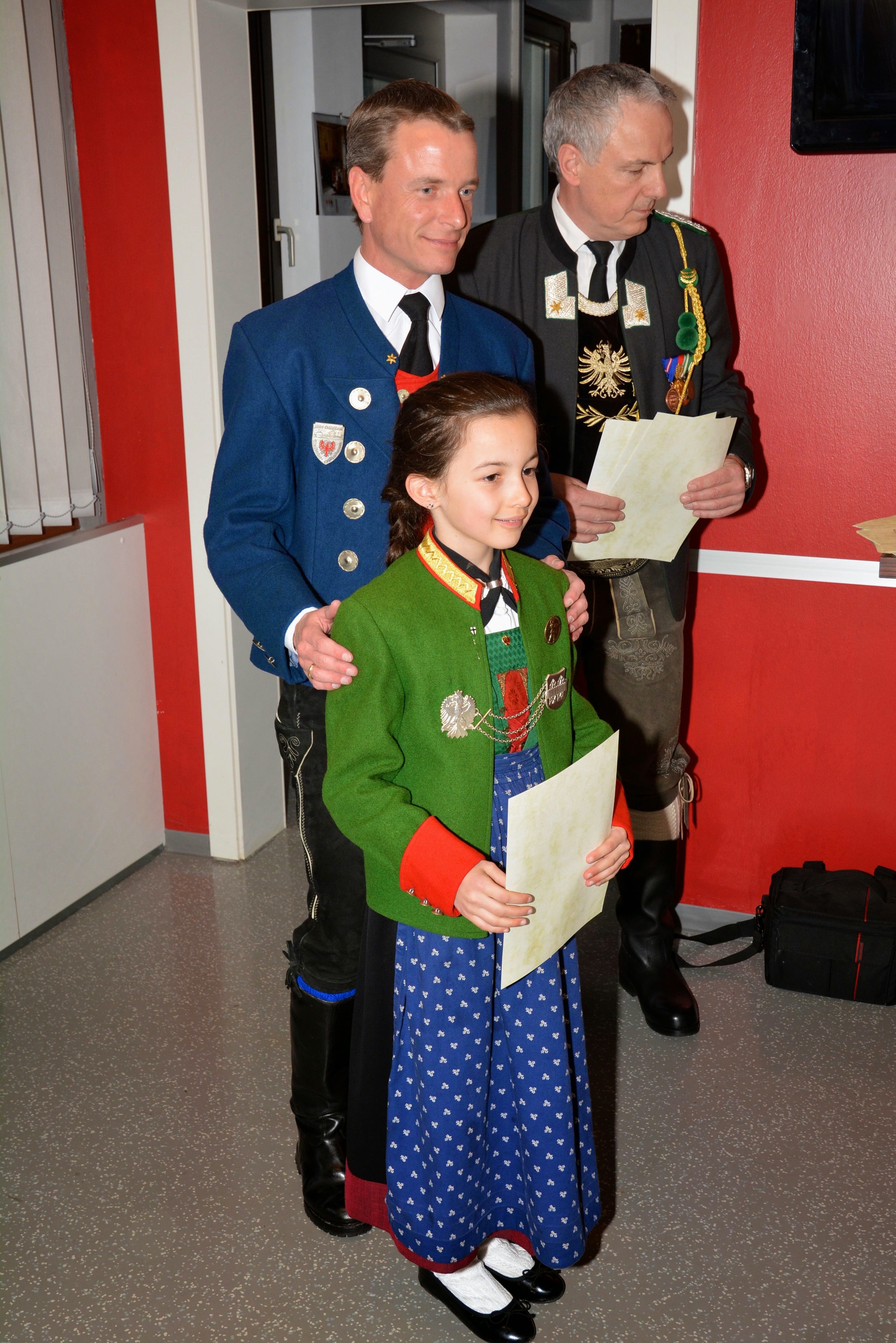 42 Kinder nahmen am Skirennen, und 58 am BAON-Königskettenschießen 2015 teil. Die Siegerehrungen dazu fanden im Schützenheim der Schützenkompanie Allerheiligen statt. Vizebürgermeister Christoph Kaufmann gratulierte herzlich.