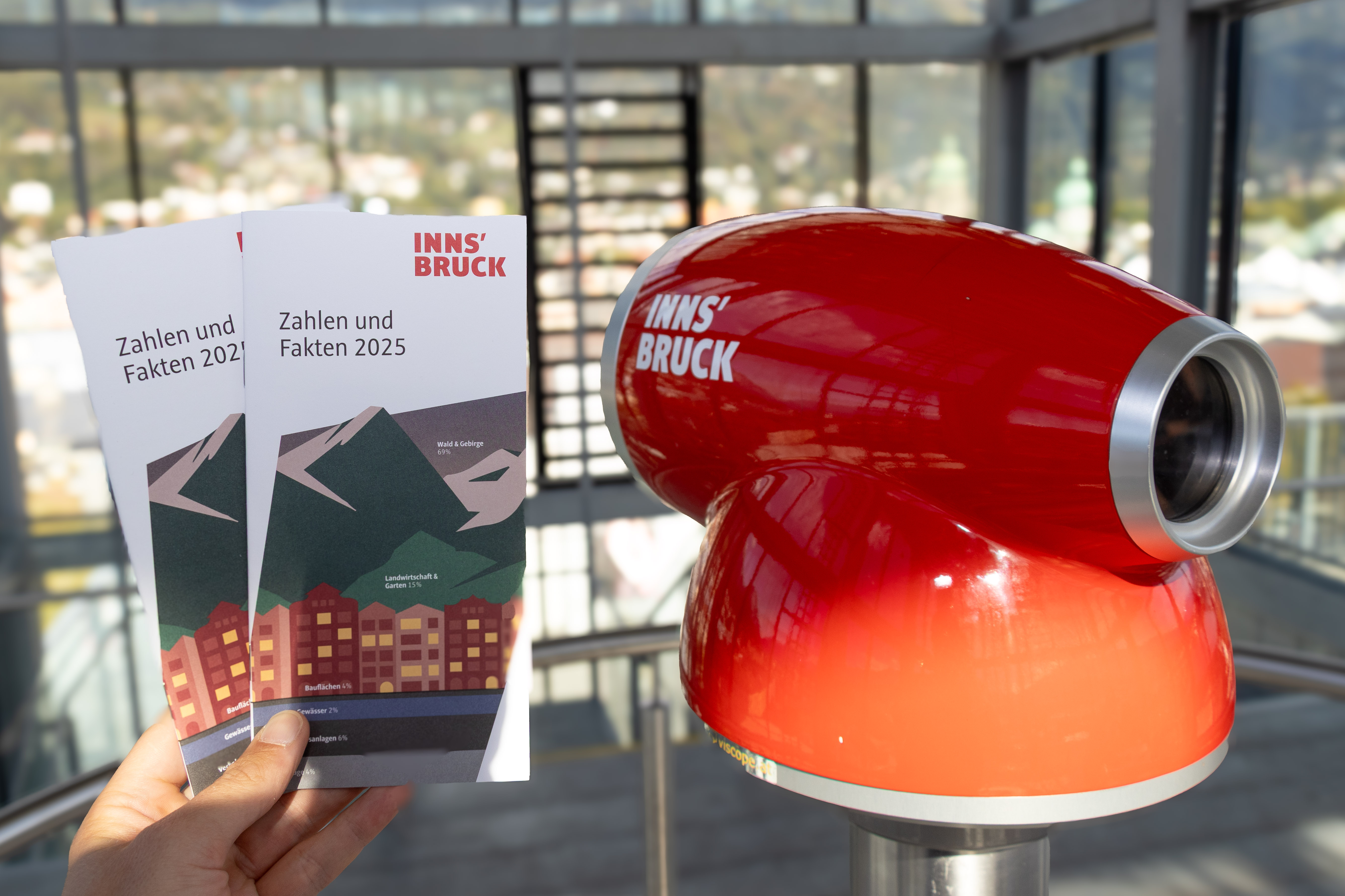 Wohin entwickelt sich die Landeshauptstadt? Die neue Statistikbroschüre der Stadt Innsbruck verschafft Durchblick.