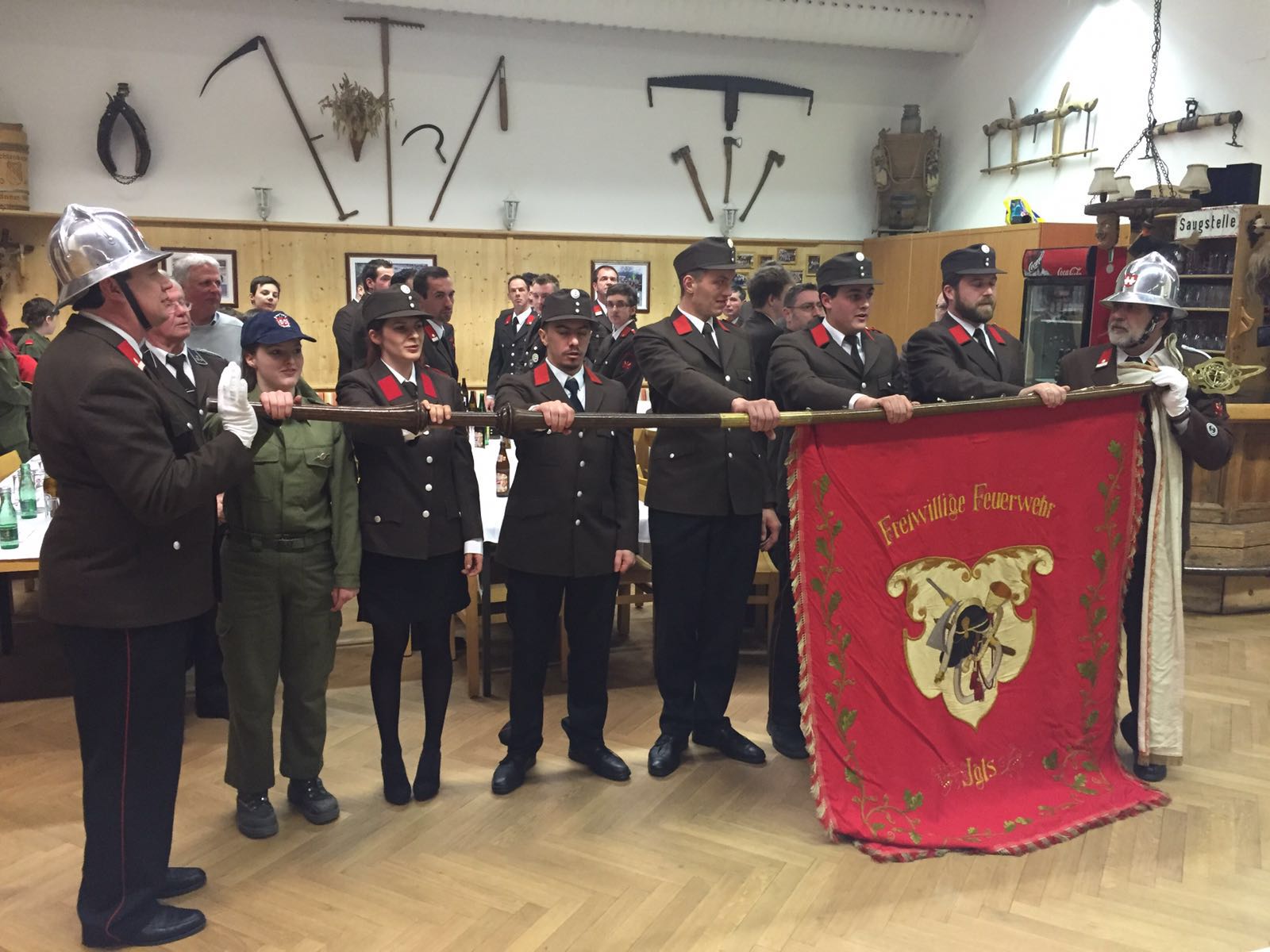 Feuerwehrreferent Vizebürgermeister Christoph Kaufmann besuchte die Jahreshauptversammlung der Freiwilligen Feuerwehr Igls.