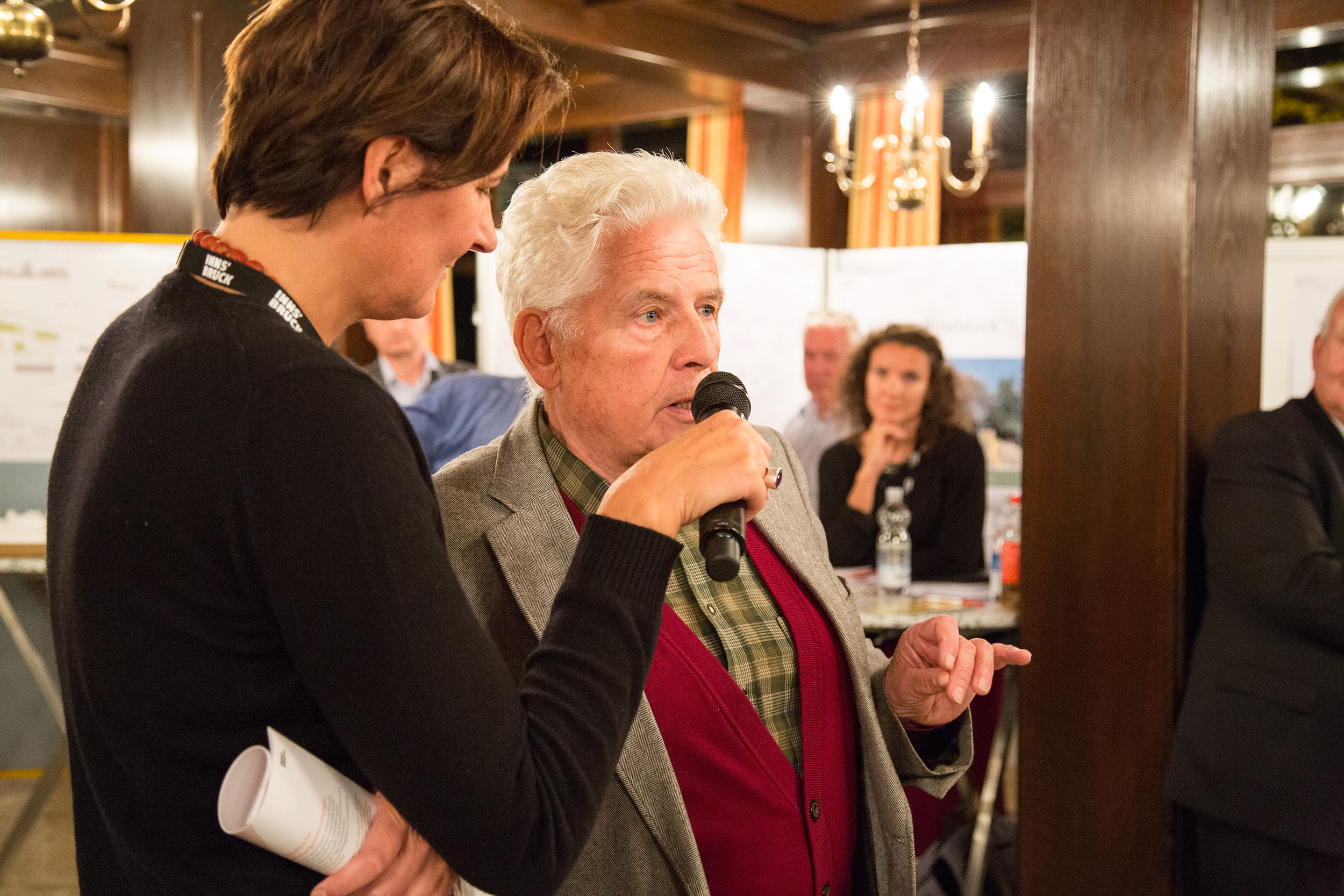 Impressionen von der Abendveranstaltung beim Stadtteiltag Sieglanger